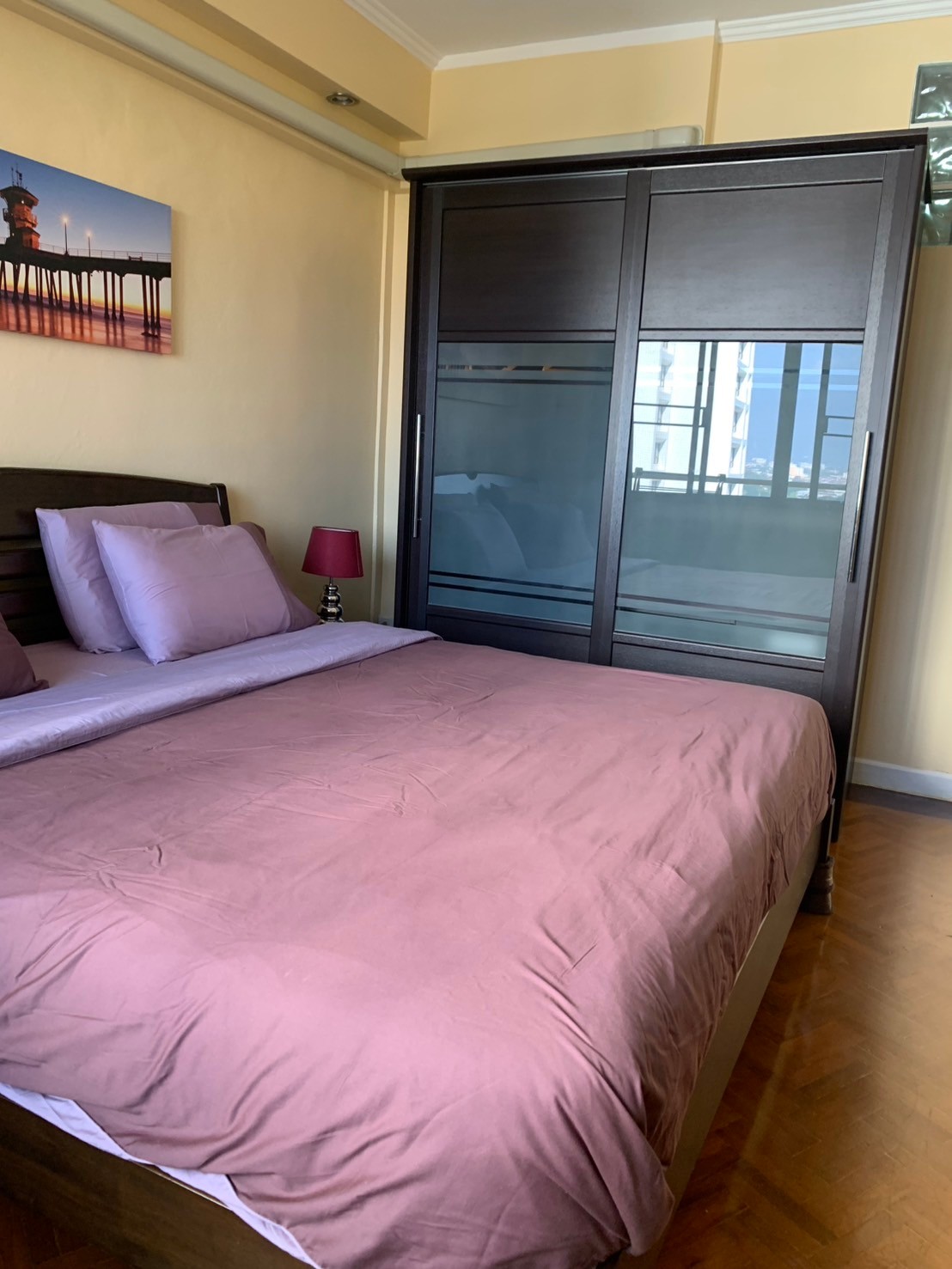 Riverside Condo - Image 4
