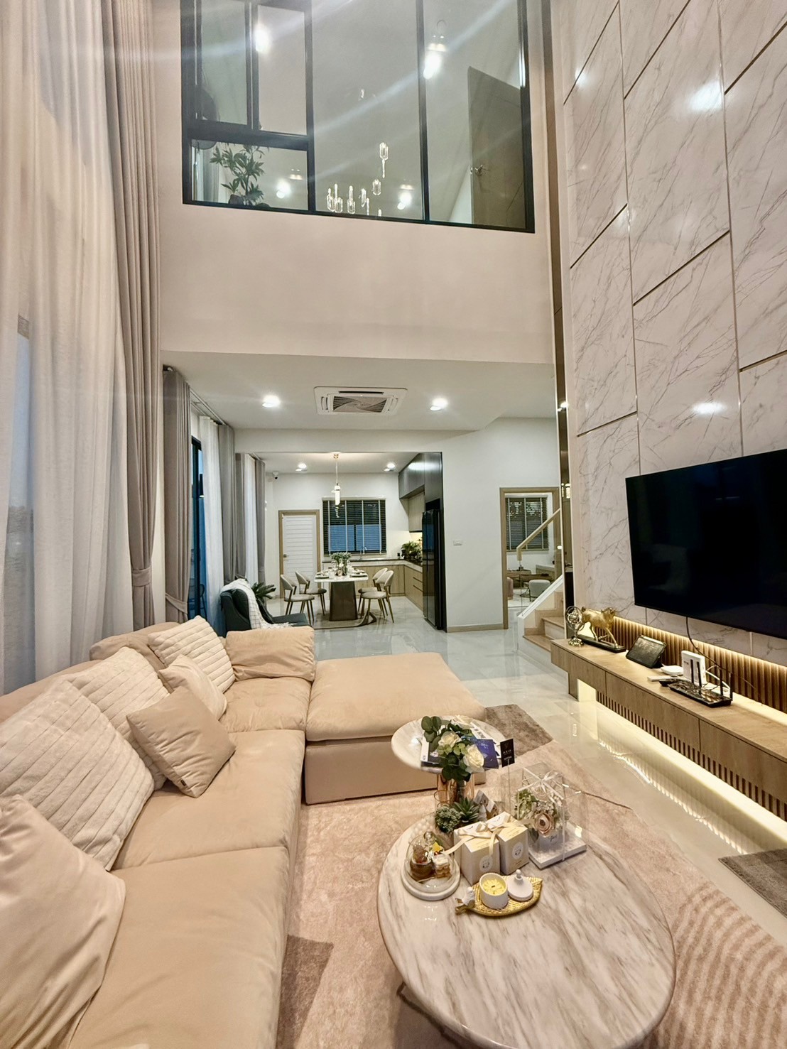 4 Bedroom House For Sale in San Phak Wan, Hang Dong, Chiang Mai - Image 5