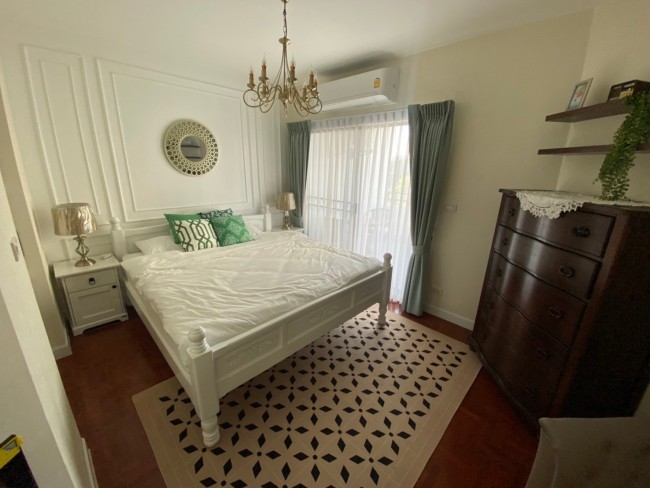 Riverside Condo - Image 2