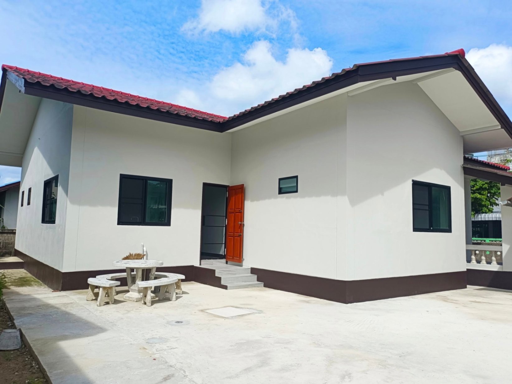 4 Bedroom House For Sale in San Phranet, San Sai, Chiang Mai - Image 11