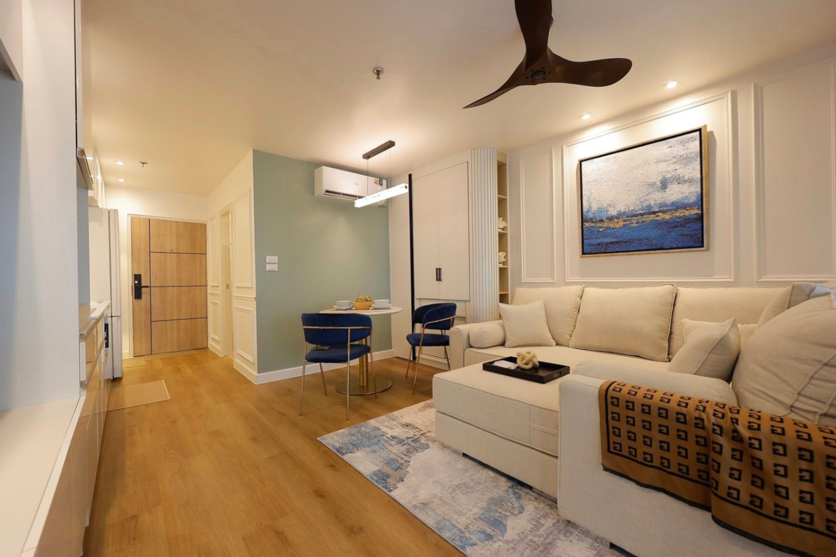 Sukhumvit Suites - Image 13