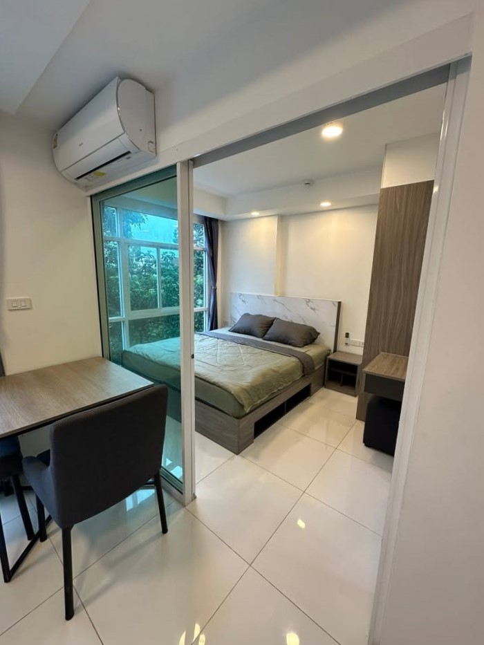 The Green City 2 Condominium - Image 4
