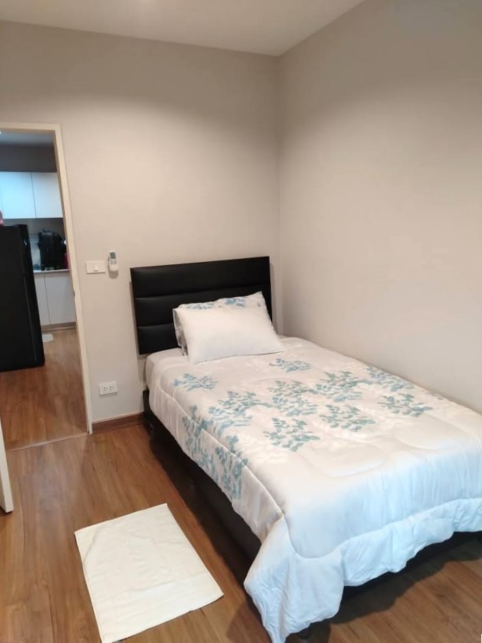 103 Central Condominium - Image 5