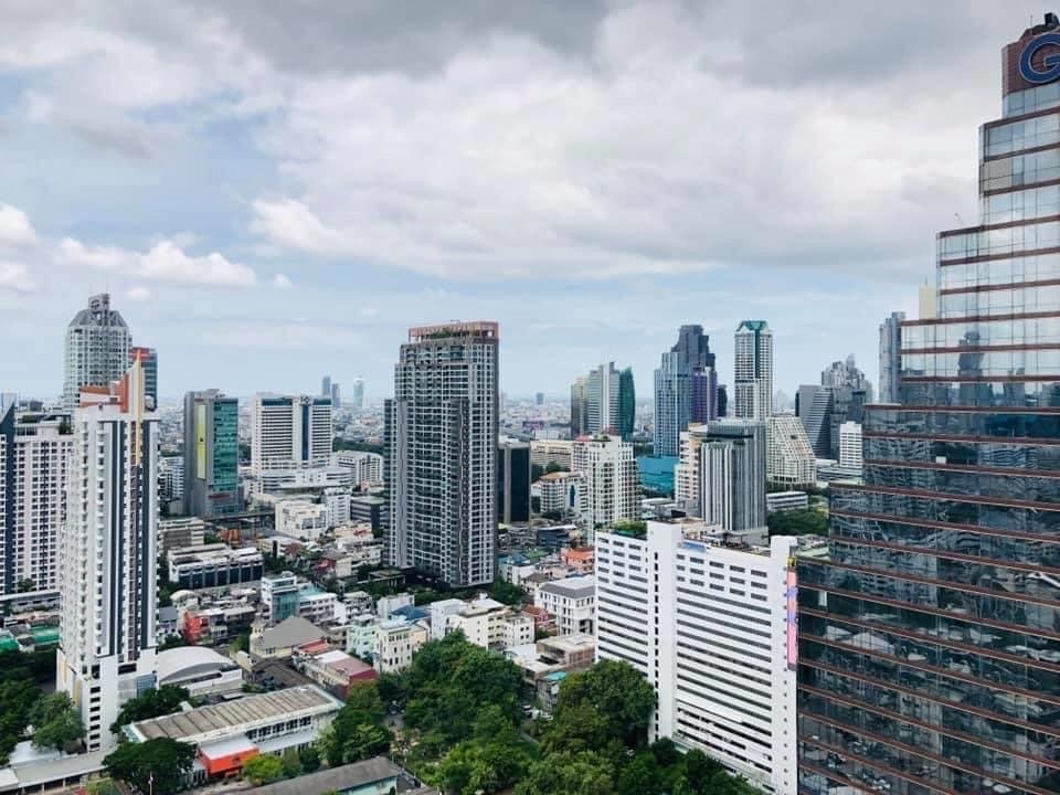 Ashton Silom - Image 12