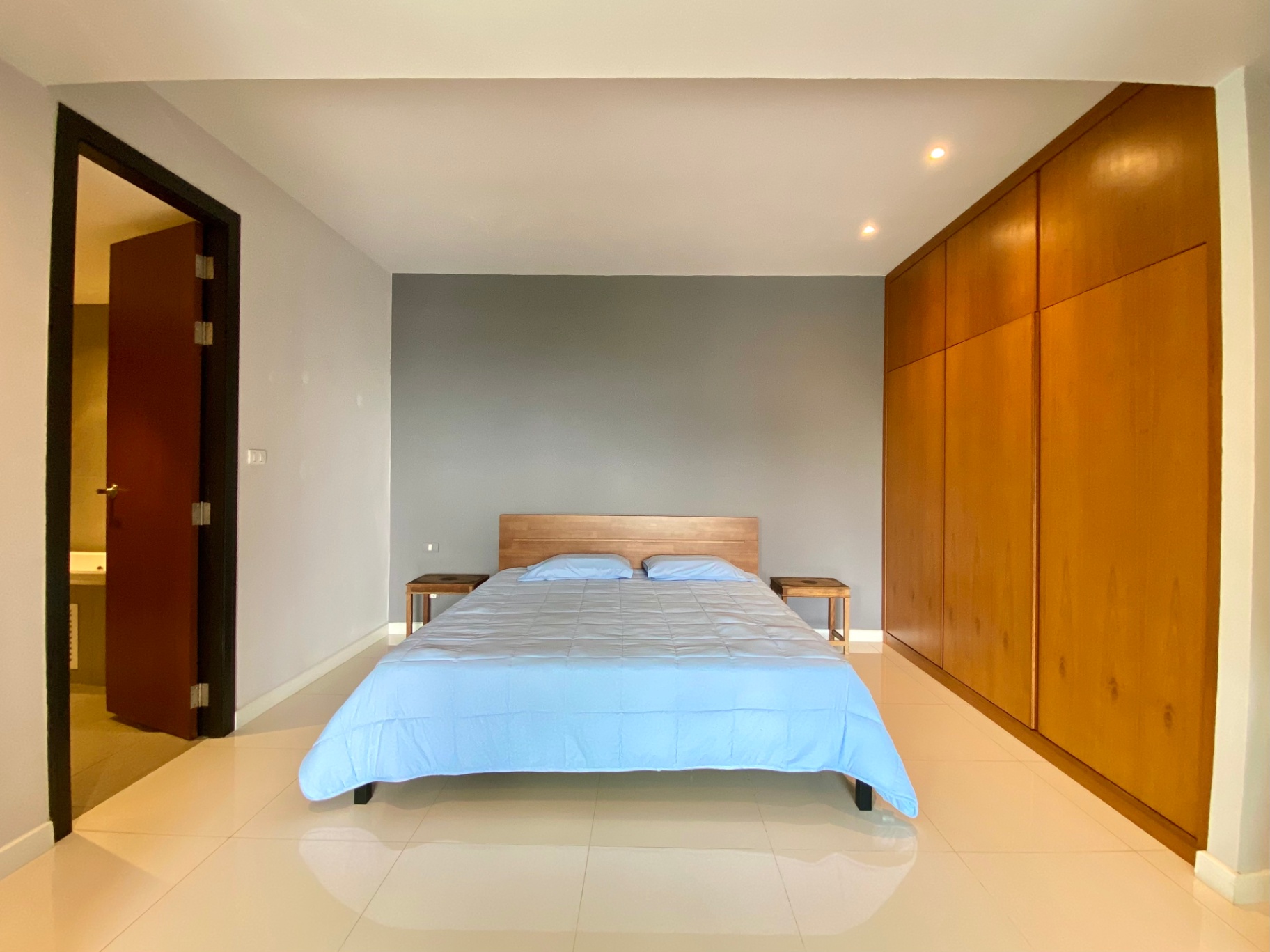 The Resort Condominium - Image 12