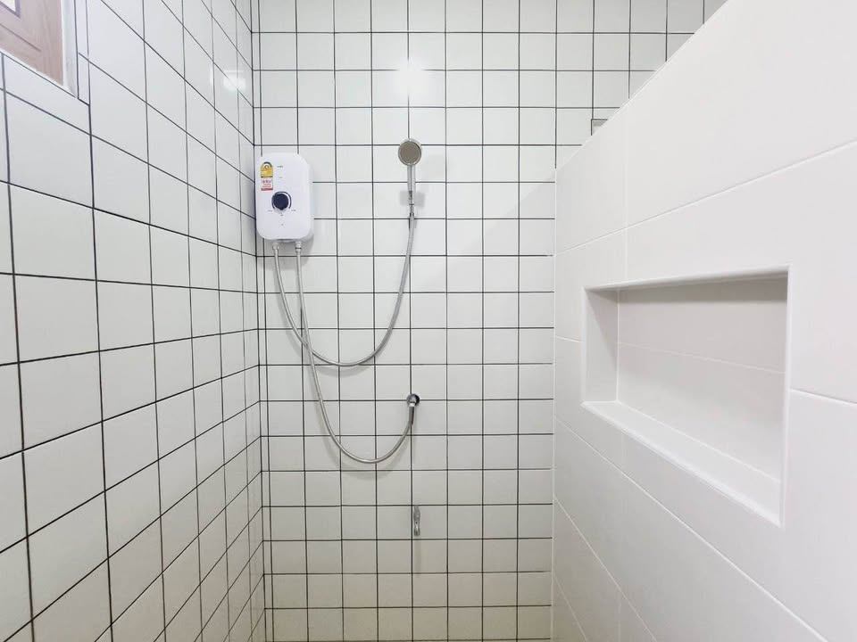 4 Bedroom House  in Ban Waen, Hang Dong, Chiang Mai - Image 8