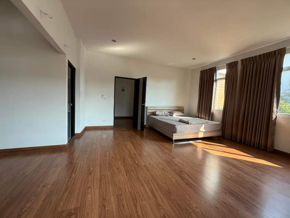 4 Bedroom House For Rent in Pa Tan, Mueang Chiang Mai, Chiang Mai - Image 6