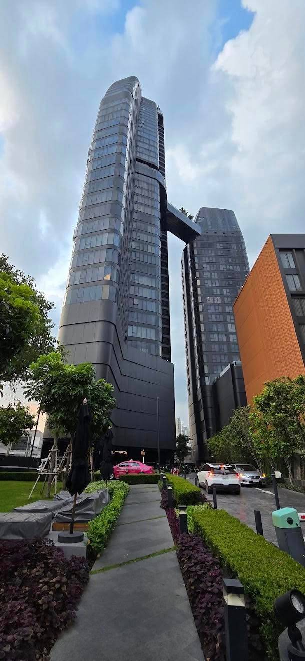 Ideo Q Sukhumvit 36 - Image 11
