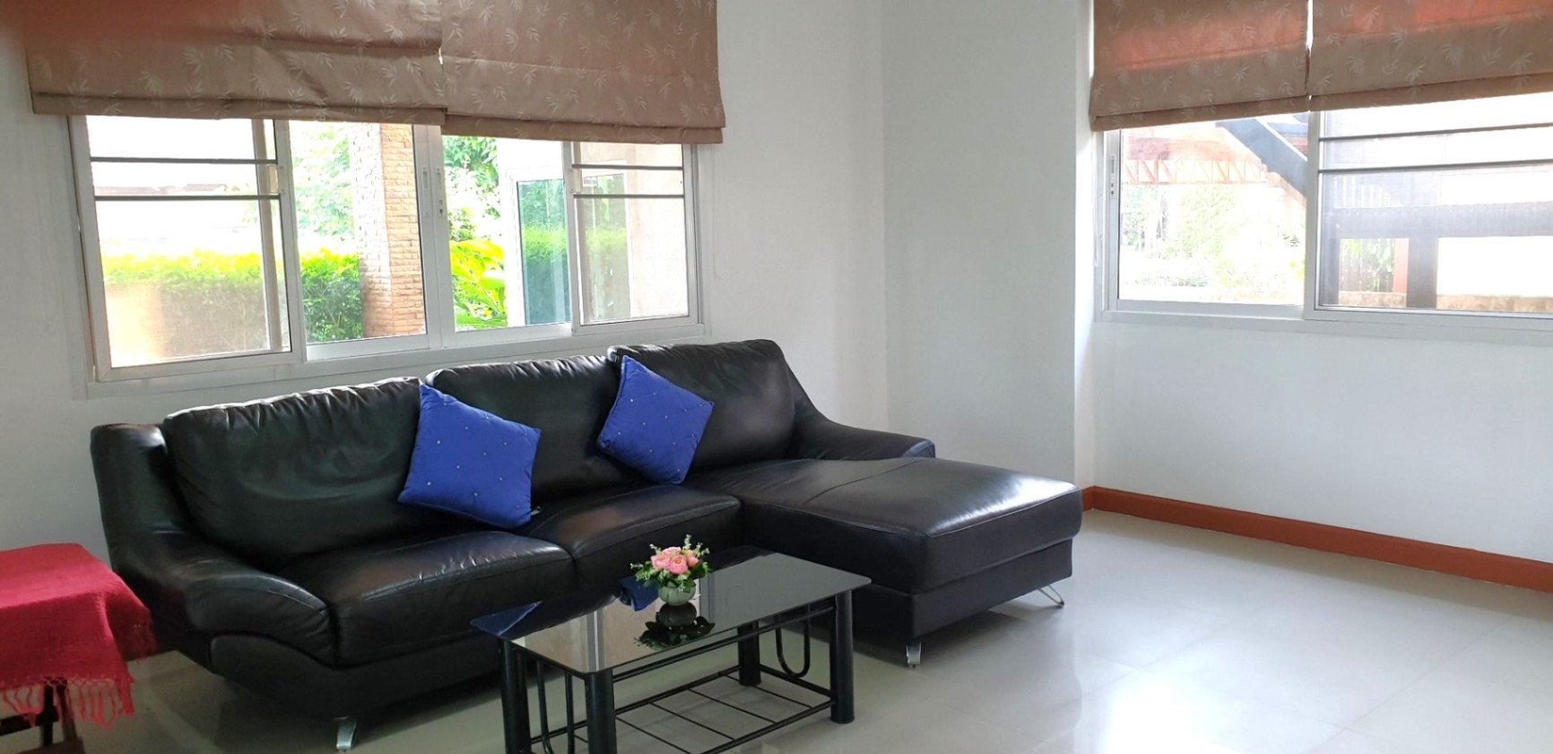 5 Bedroom House For Sale in Mae Hia, Mueang Chiang Mai, Chiang Mai - Image 2