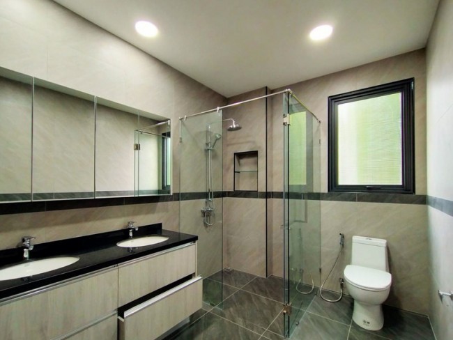 3 Bedroom House For Sale in Suthep, Mueang Chiang Mai, Chiang Mai - Image 8