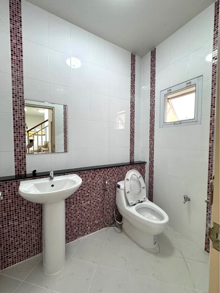 3 Bedroom House For Sale in San Phranet, San Sai, Chiang Mai - Image 12