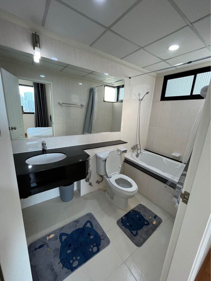 2 Bedroom Condo For Sale in Khlong Toei Nuea, Vadhana, Bangkok - Image 6