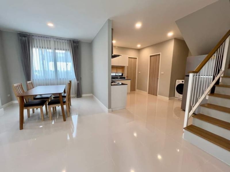 Graceland Family Residences - Image 7