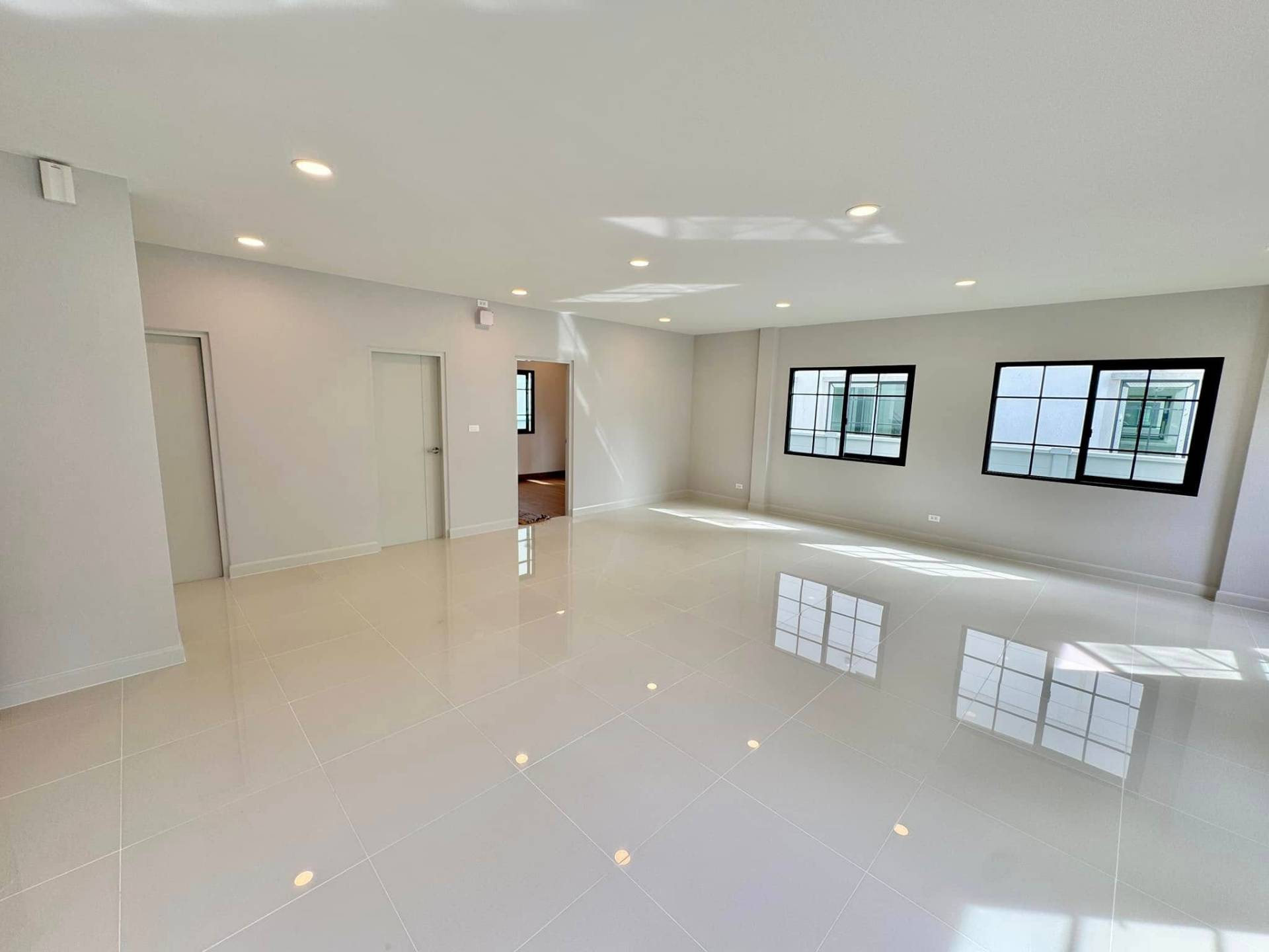 Centro Bangna - Image 9