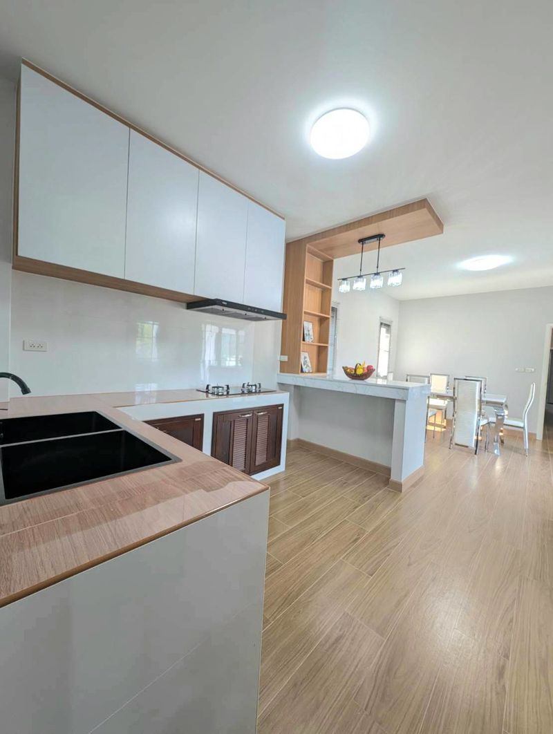 5 Bedroom House For Sale in San Phak Wan, Hang Dong, Chiang Mai - Image 20