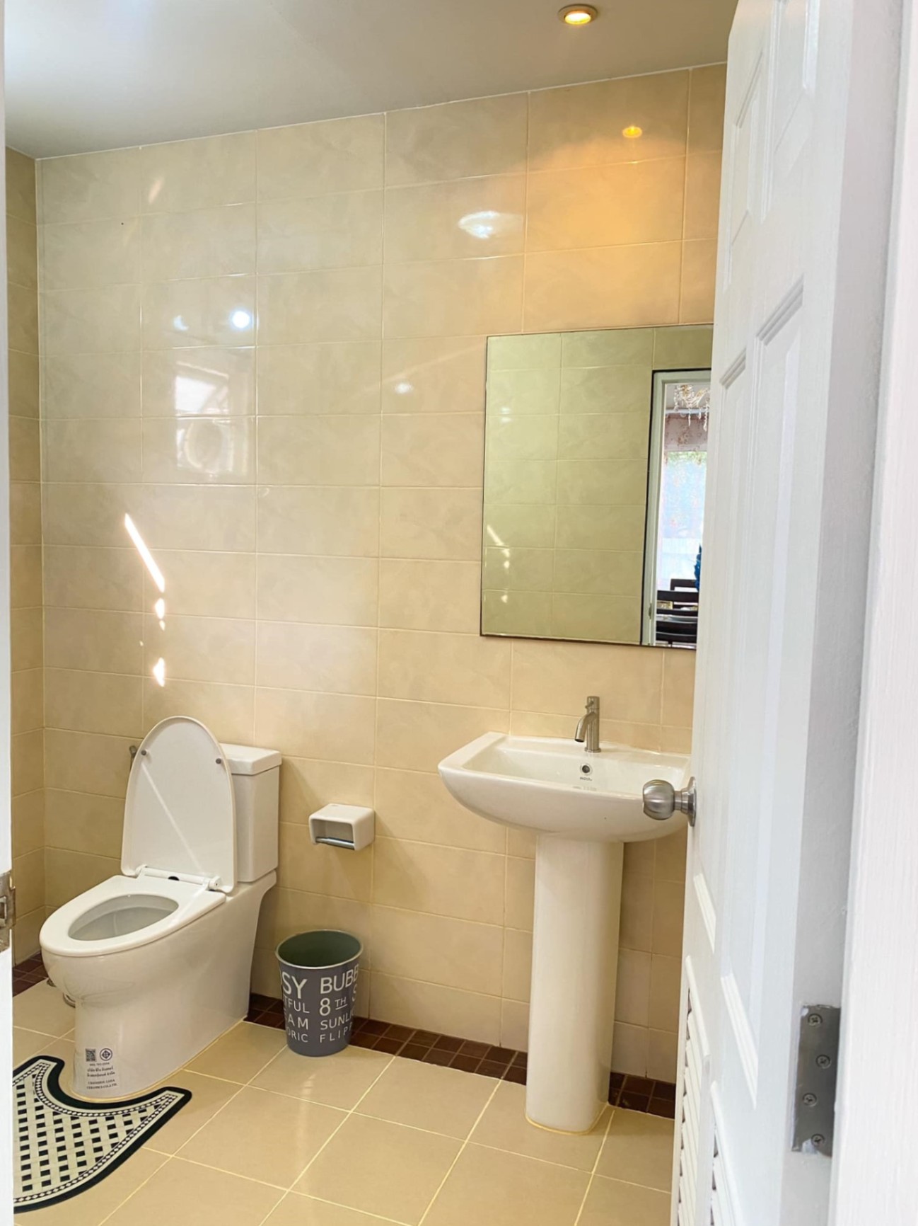 4 Bedroom House For Sale in San Phak Wan, Hang Dong, Chiang Mai - Image 7
