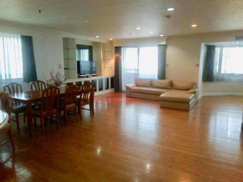 3 Bedroom Condo For Sale in Khlong Tan Nuea, Vadhana, Bangkok - Image 1