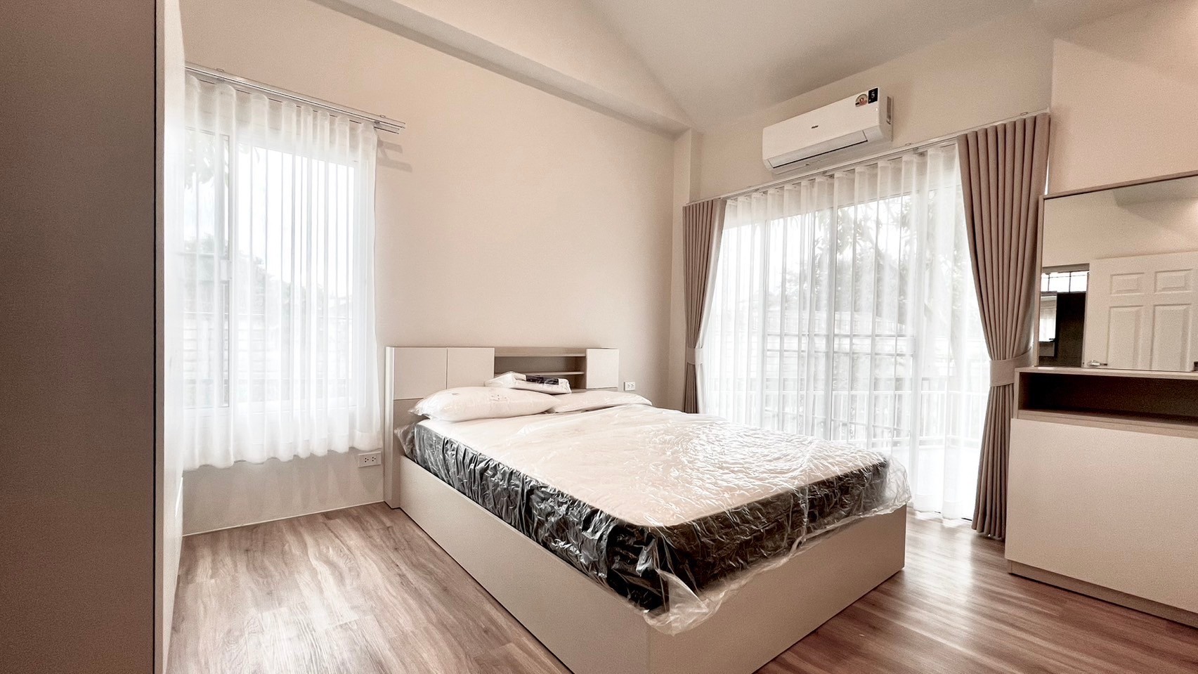 ซีรีน เลค - สีวลี เชิงดอย - Image 11