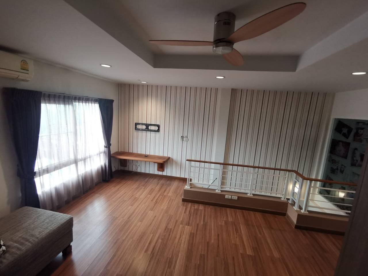 3 Bedroom Townhouse For Sale in Chong Nonsi, Yan Nawa, Bangkok - Image 26