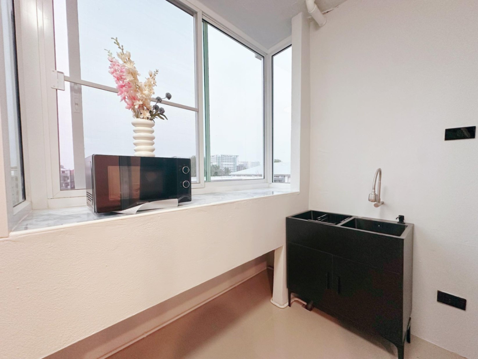 103 Condominium 5 Suandok - Image 3