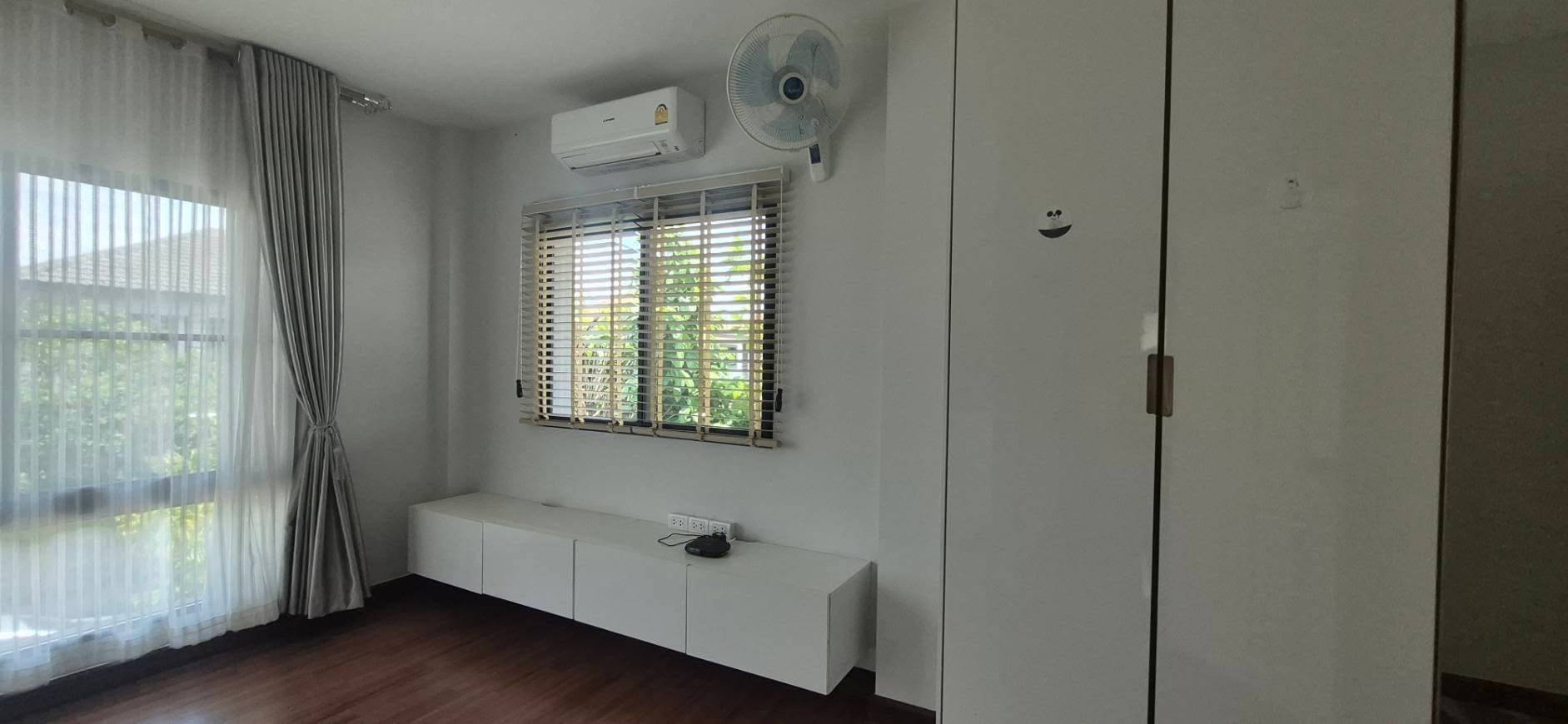 3 Bedroom House For Sale in San Phisuea, Mueang Chiang Mai, Chiang Mai - Image 5