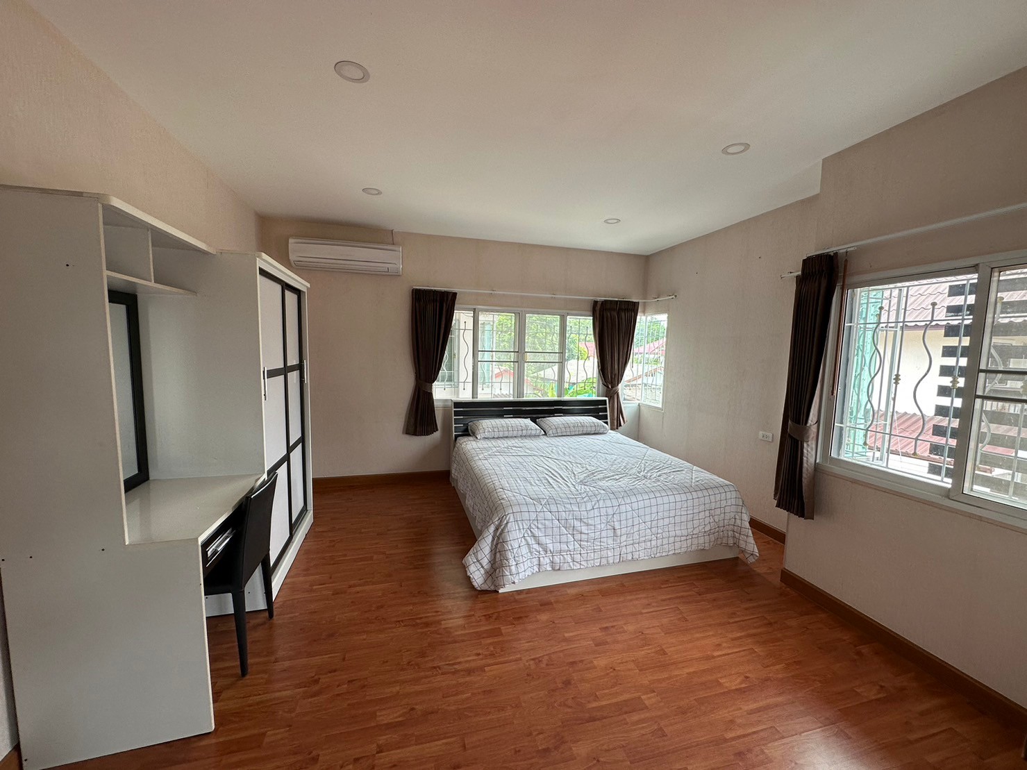 4 Bedroom House  in Tha Sala, Mueang Chiang Mai, Chiang Mai - Image 19