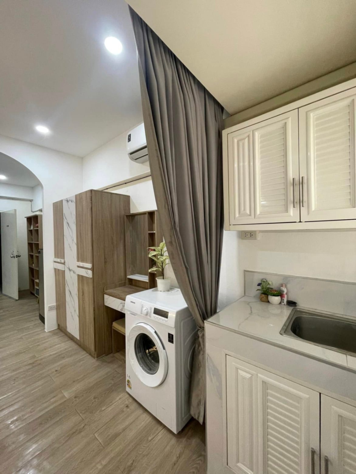 PP Condo - Image 15
