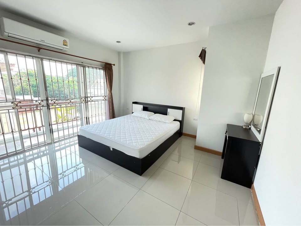 The Greenery Villa - Image 10