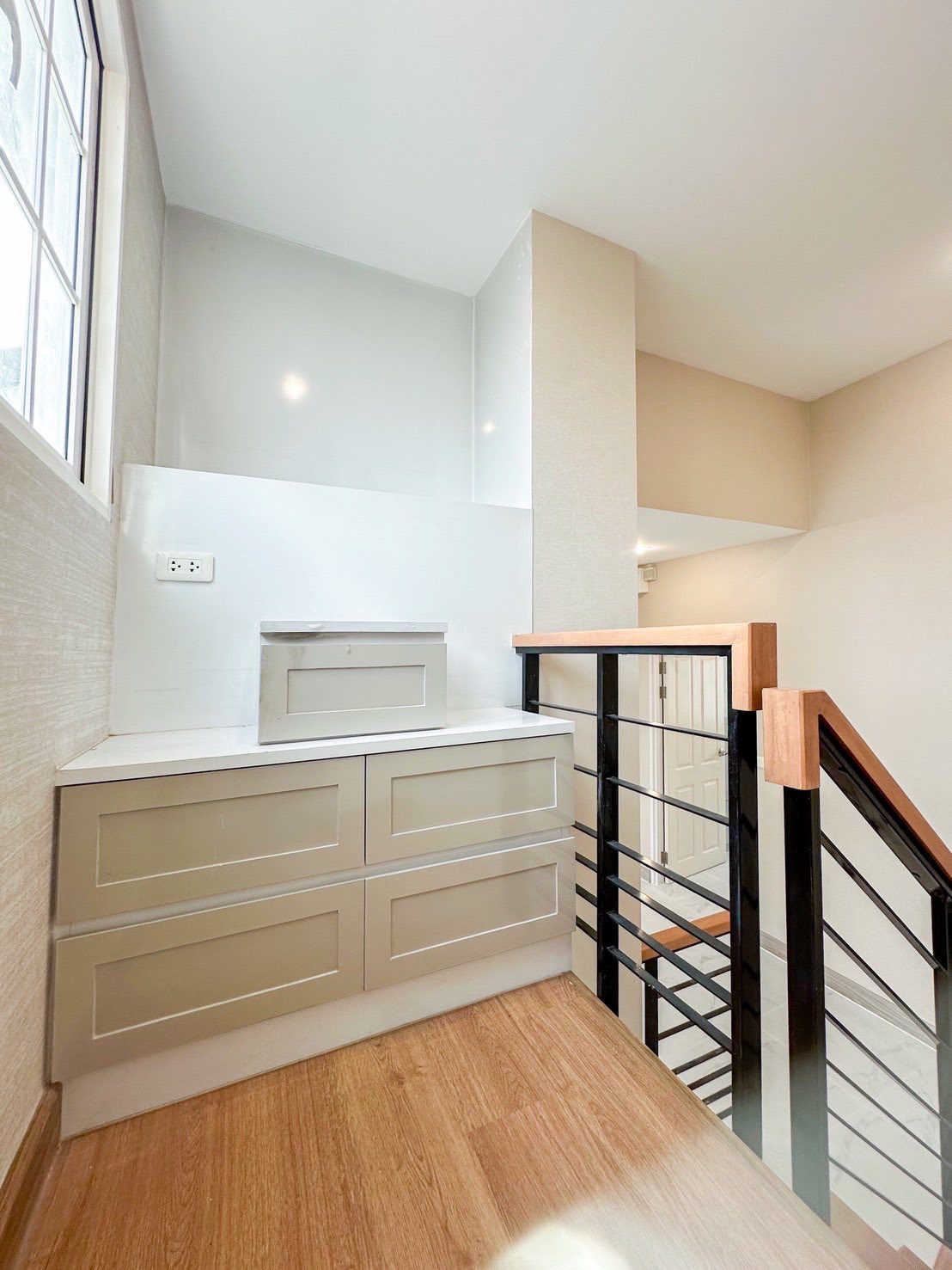 4 Bedroom House For Sale in Bang Khun Thian, Chom Thong, Bangkok - Image 6
