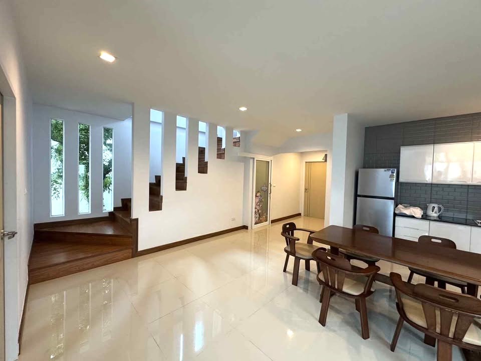 The Greenery Loft - Image 5