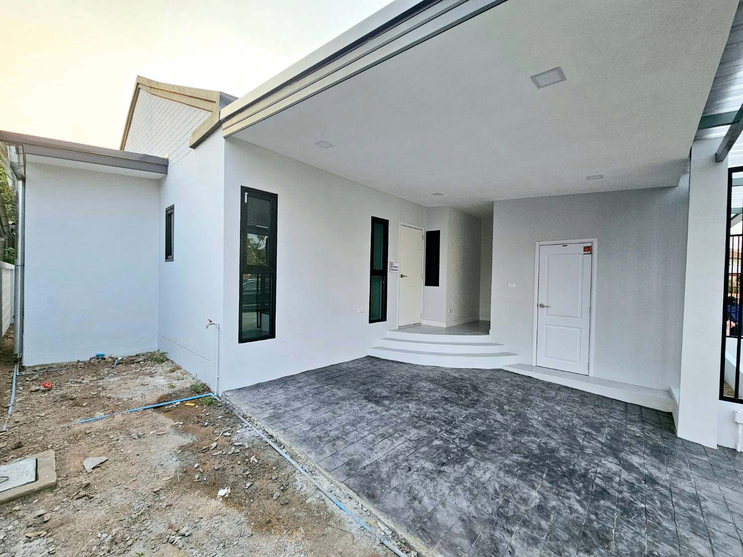 3 Bedroom House For Sale in Nam Phrae, Hang Dong, Chiang Mai - Image 9