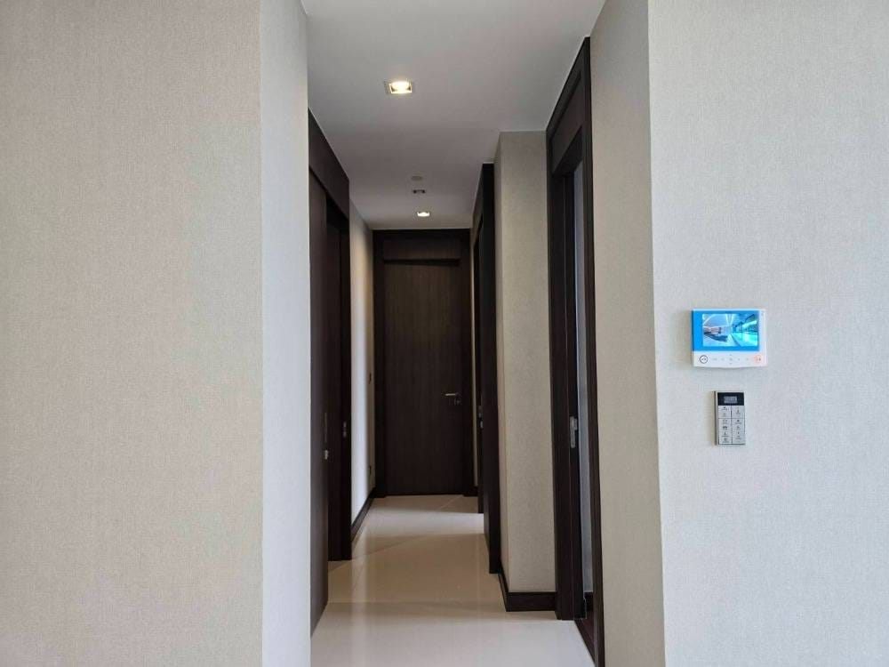 Q1 Sukhumvit Condo by Q House - Image 19