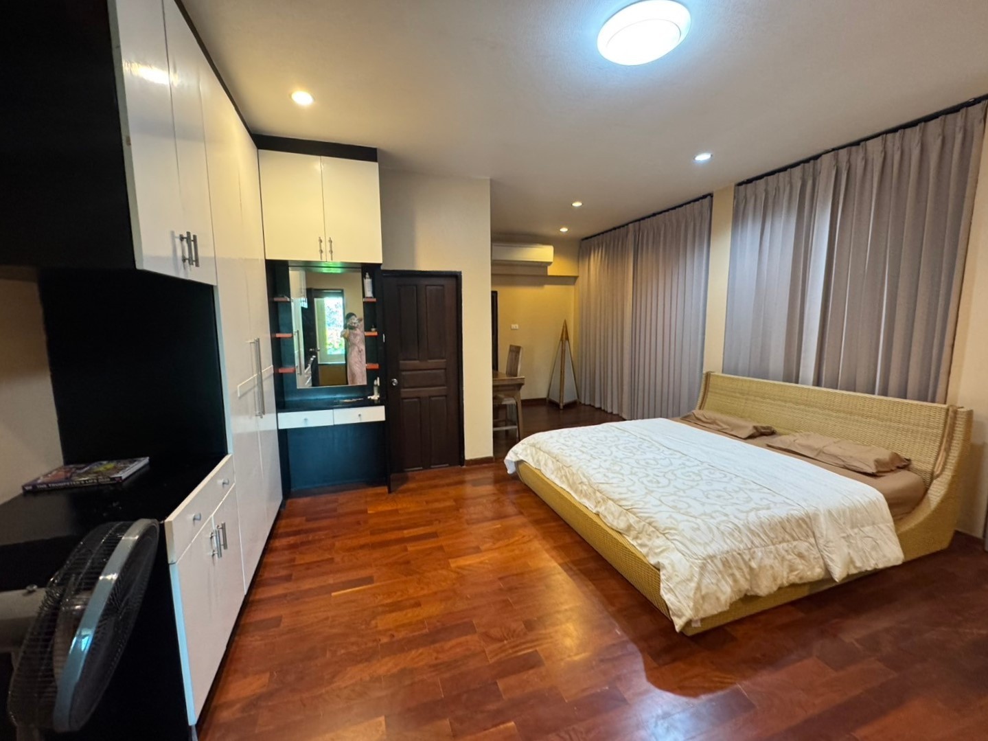 6 Bedroom House For Sale in Nam Phrae, Hang Dong, Chiang Mai - Image 22