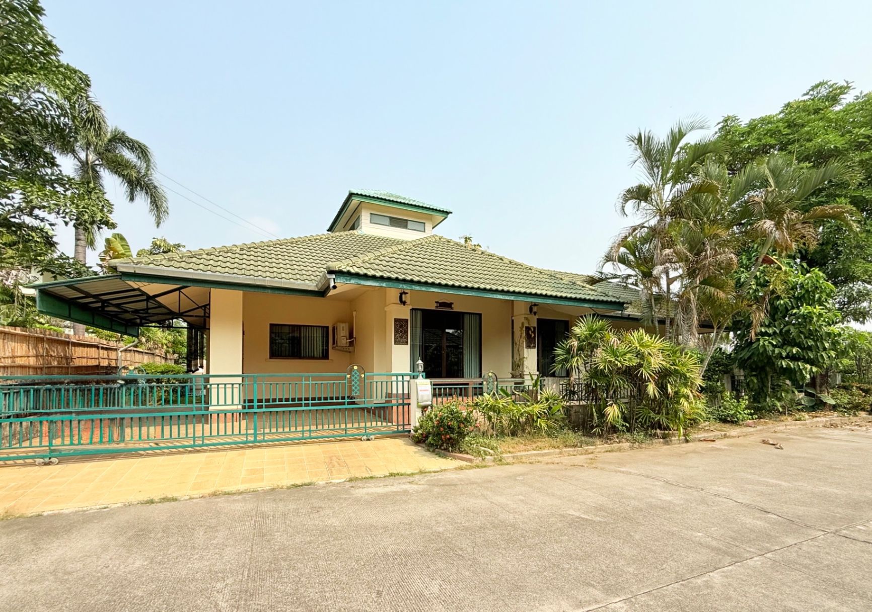 Lanna Pinery Home - Image 1