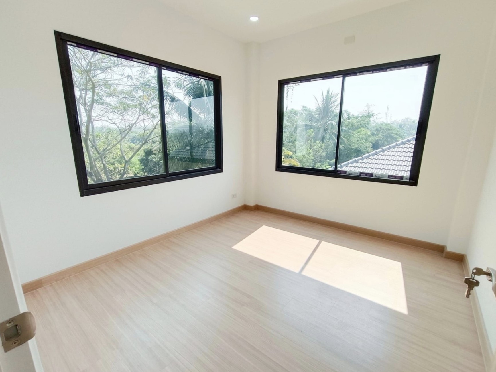 4 Bedroom House For Sale in Nong Han, San Sai, Chiang Mai - Image 9