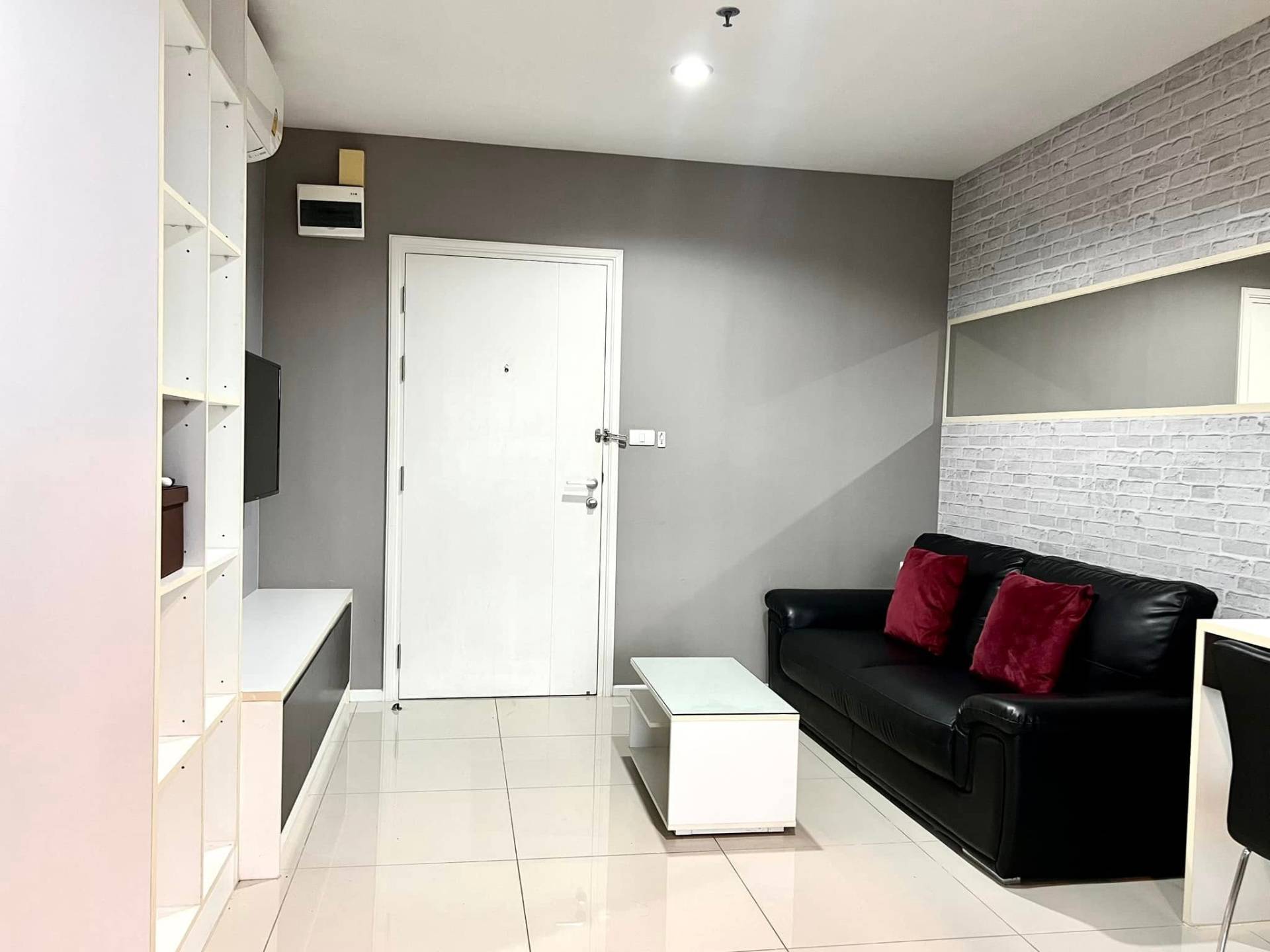 Aspire Sukhumvit 48 - Image 1