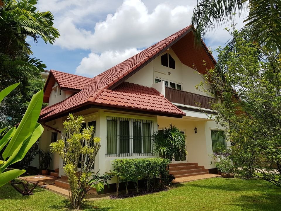 World Club Land - Image 1