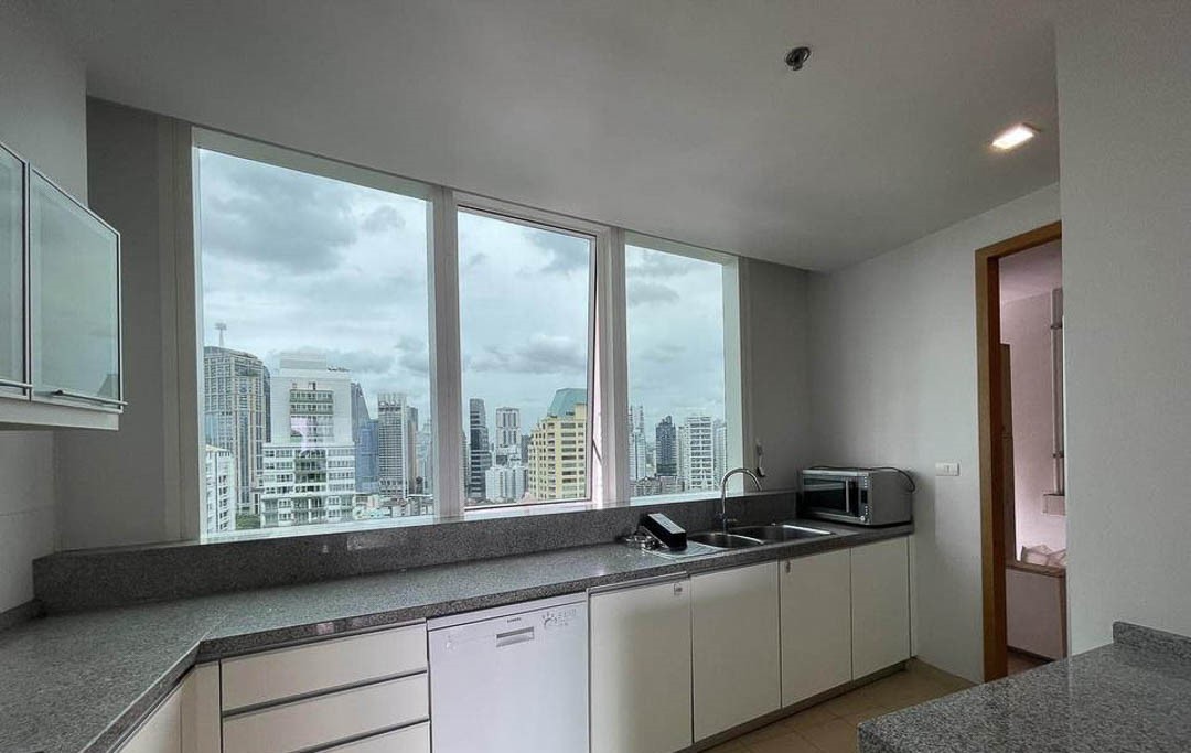 Millennium Residence - Image 7