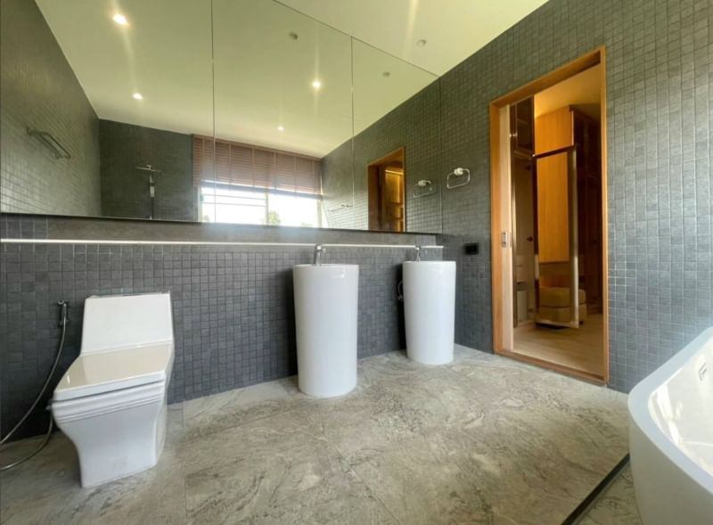 4 Bedroom House For Sale in Hang Dong, Hang Dong, Chiang Mai - Image 13