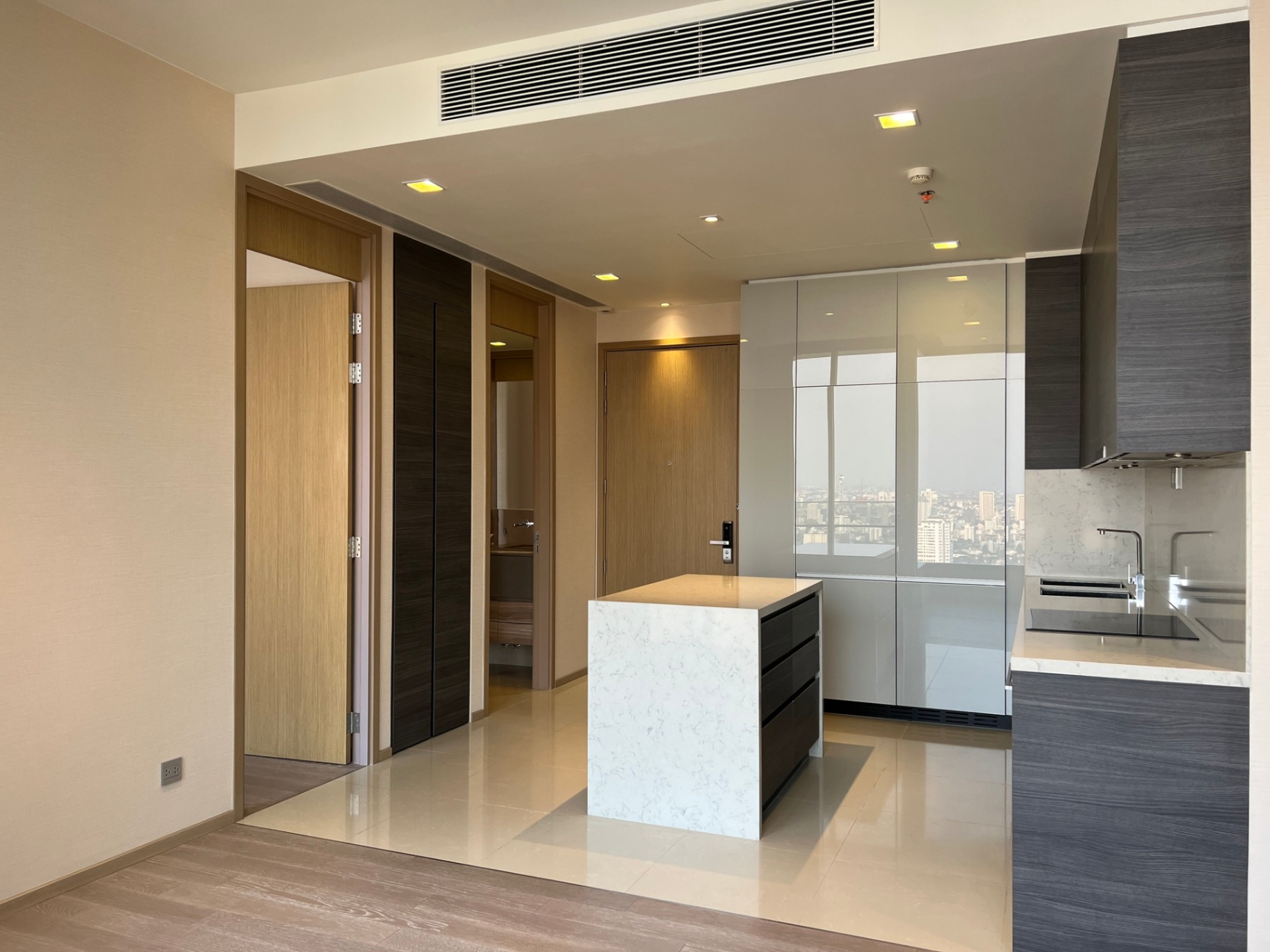 THE ESSE Asoke - Image 23