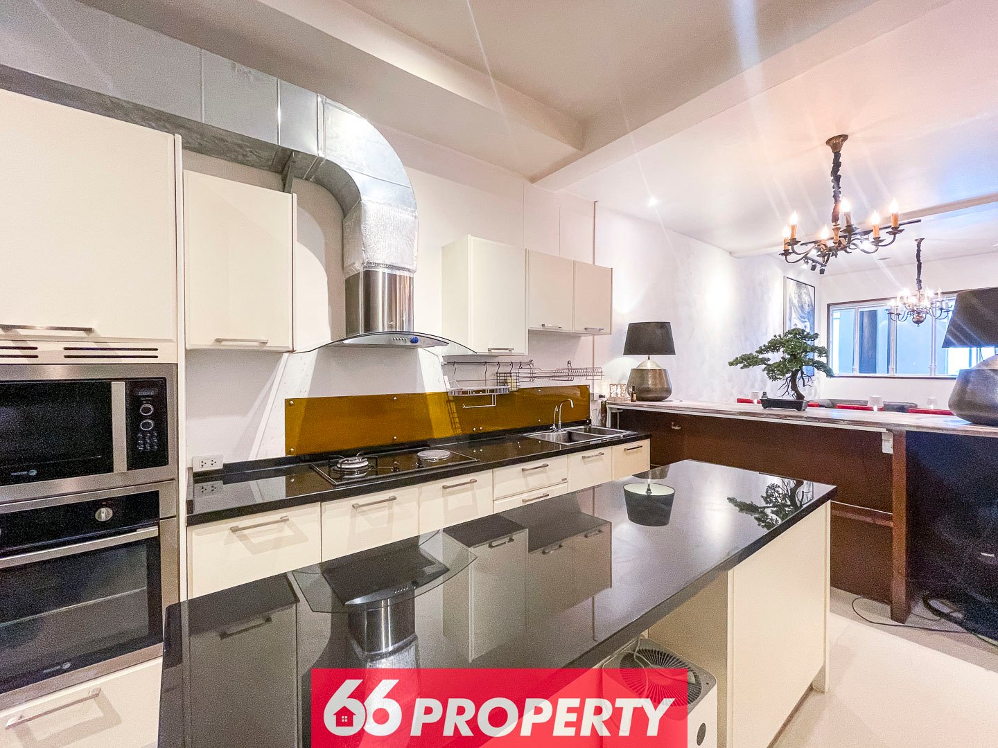 3 Bedroom Townhouse For Sale in Suthep, Mueang Chiang Mai, Chiang Mai - Image 3