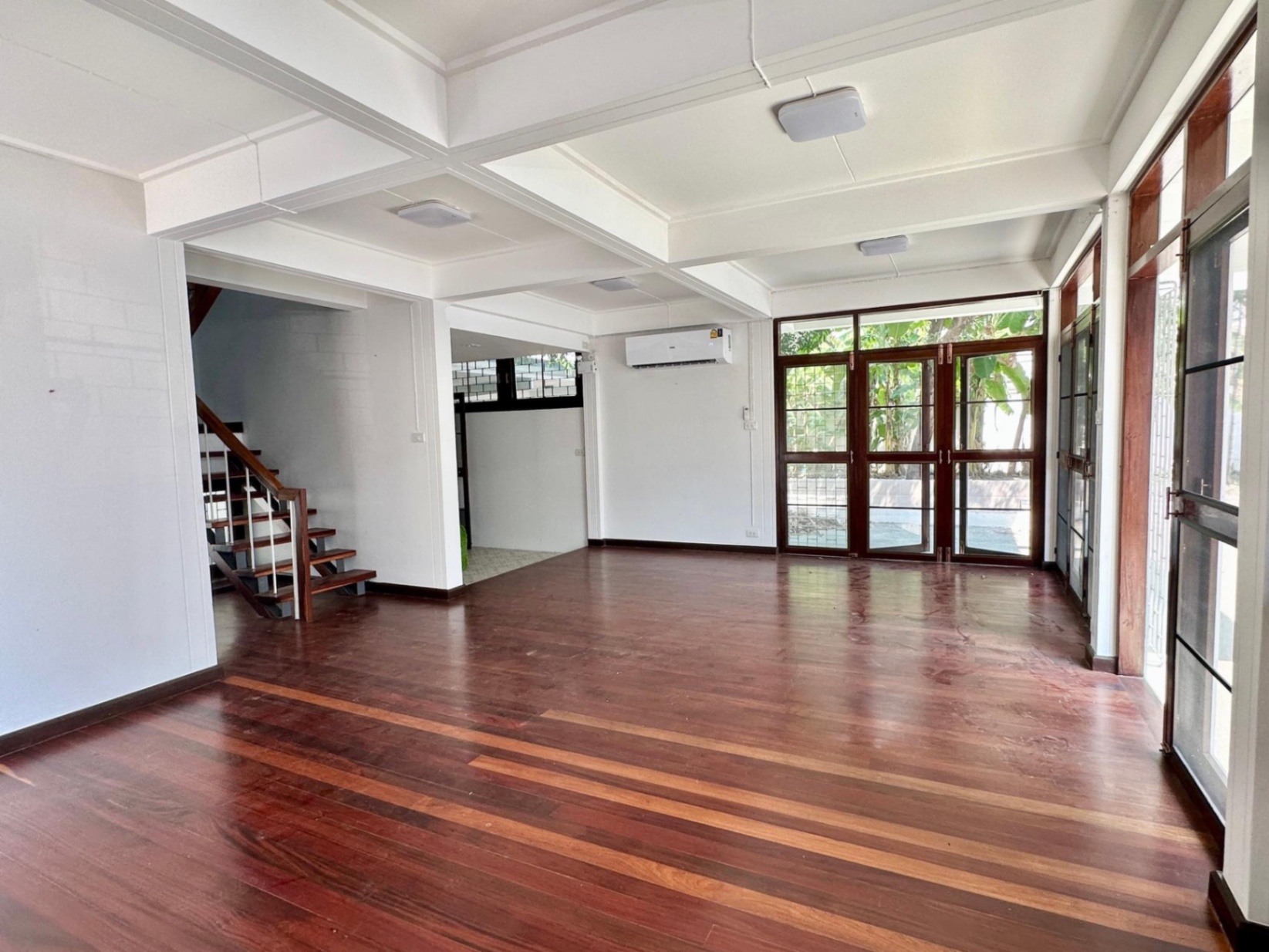 4 卧室 独立房屋  在  - Image 8