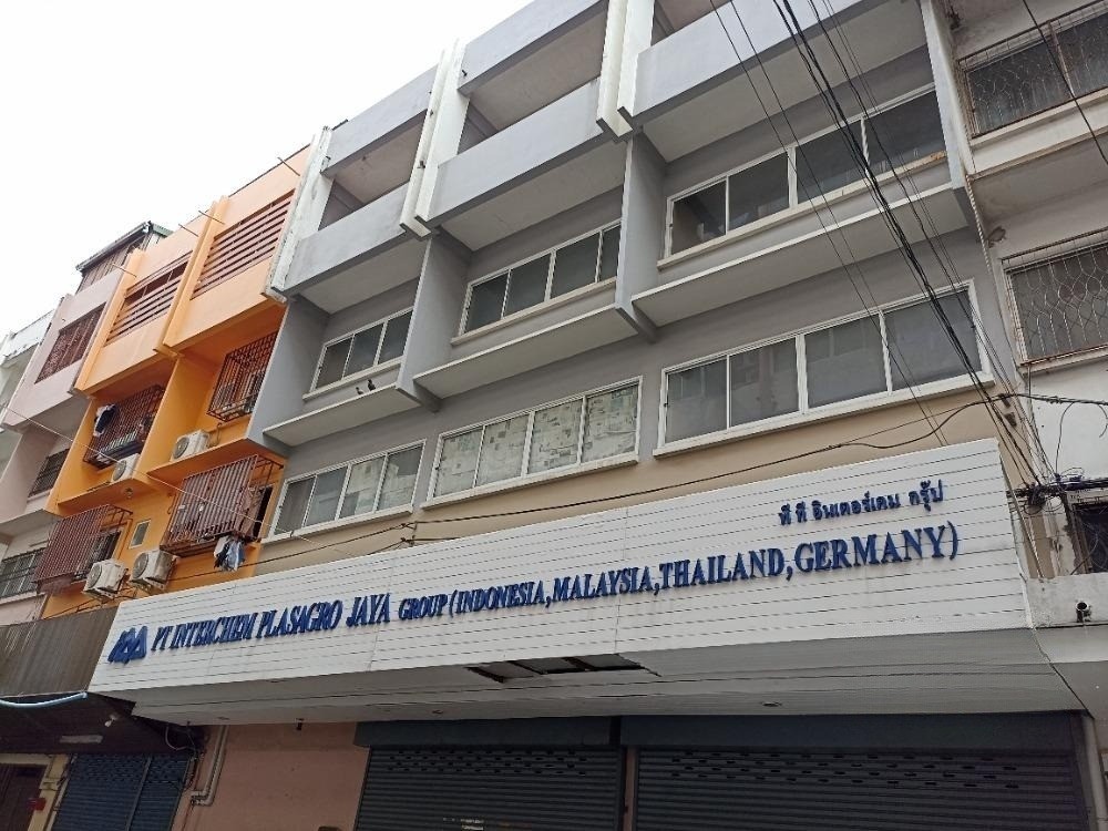  Retail Space For Sale in Khlong Tan Nuea, Vadhana, Bangkok - Image 1