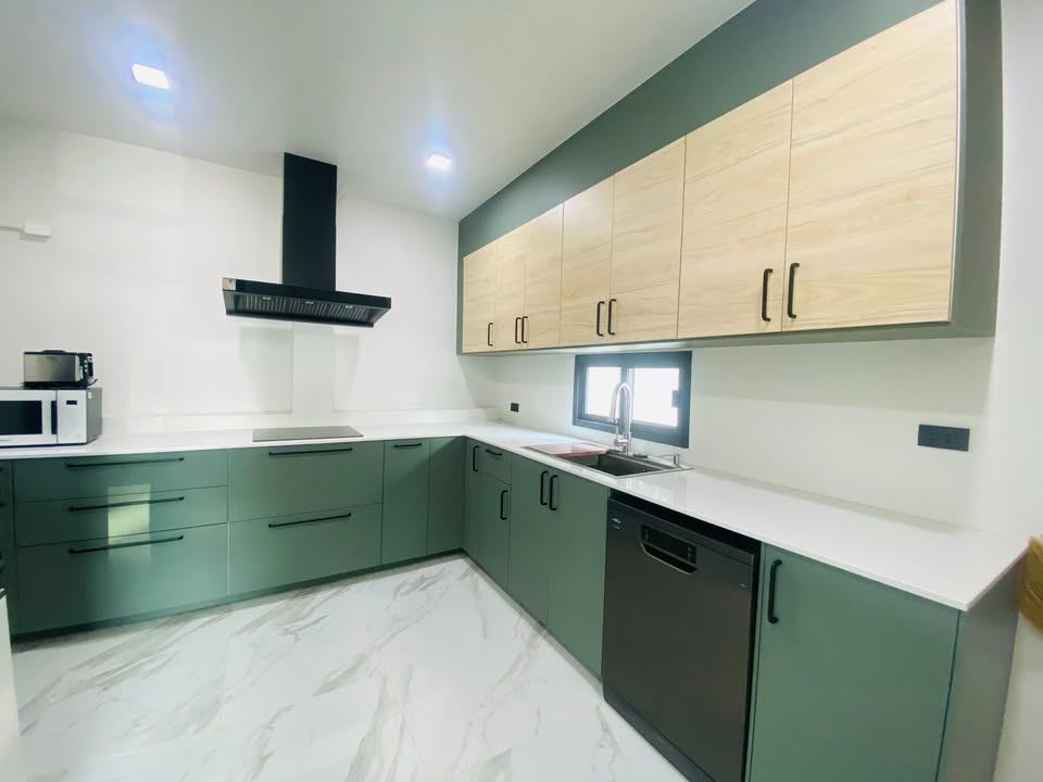 4 Bedroom House For Sale in San Phak Wan, Hang Dong, Chiang Mai - Image 5