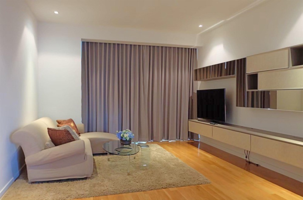 The Pano - Image 1