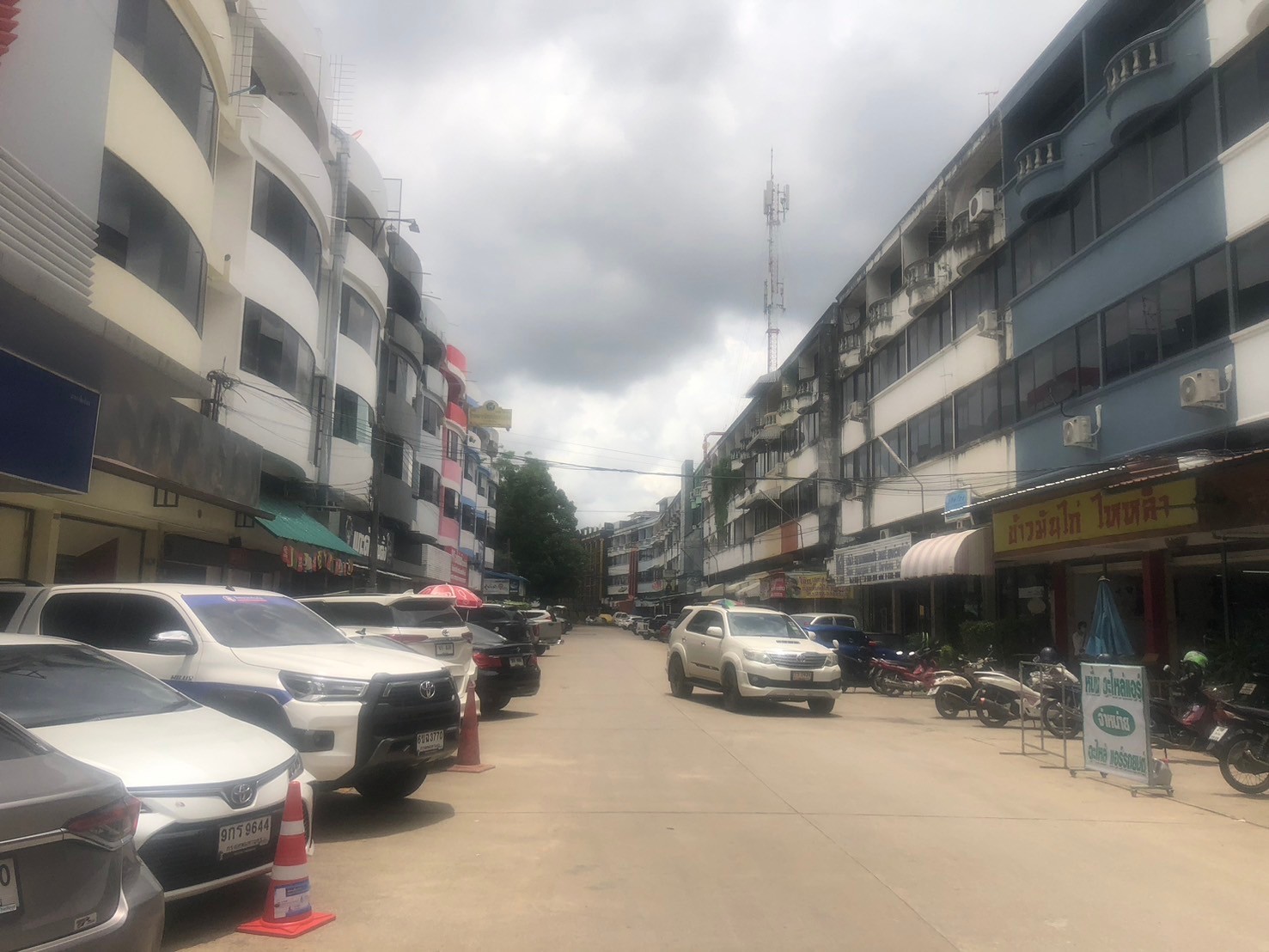  Retail Space For Sale in Wat Ket, Mueang Chiang Mai, Chiang Mai - Image 3