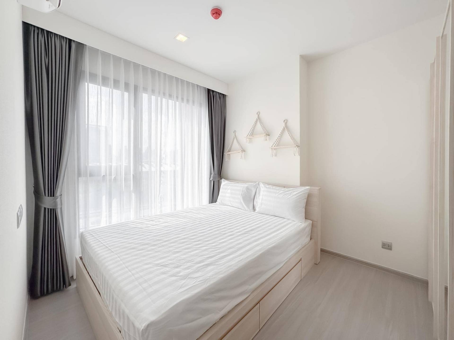 Life Asoke Hype - Image 4