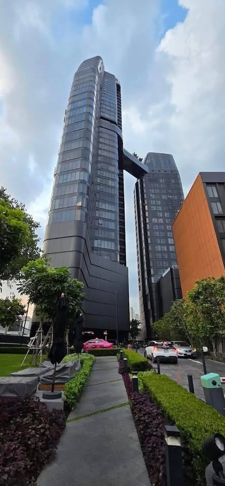 Ideo Q Sukhumvit 36 - Image 8