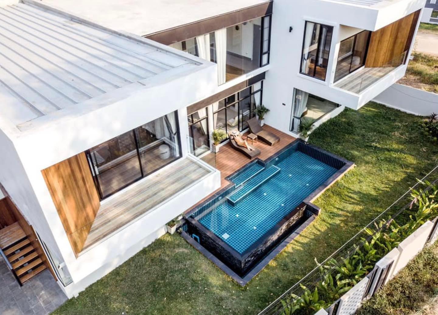 6 Bedroom House For Sale in San Phak Wan, Hang Dong, Chiang Mai - Image 2