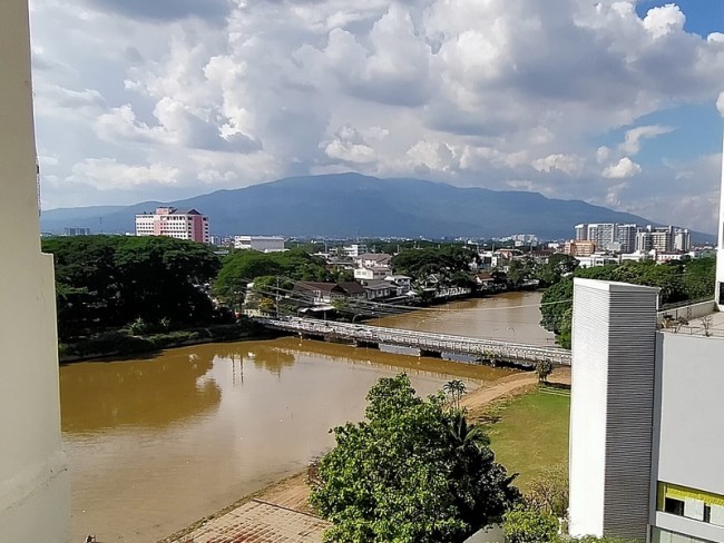 Riverside Condo - Image 6